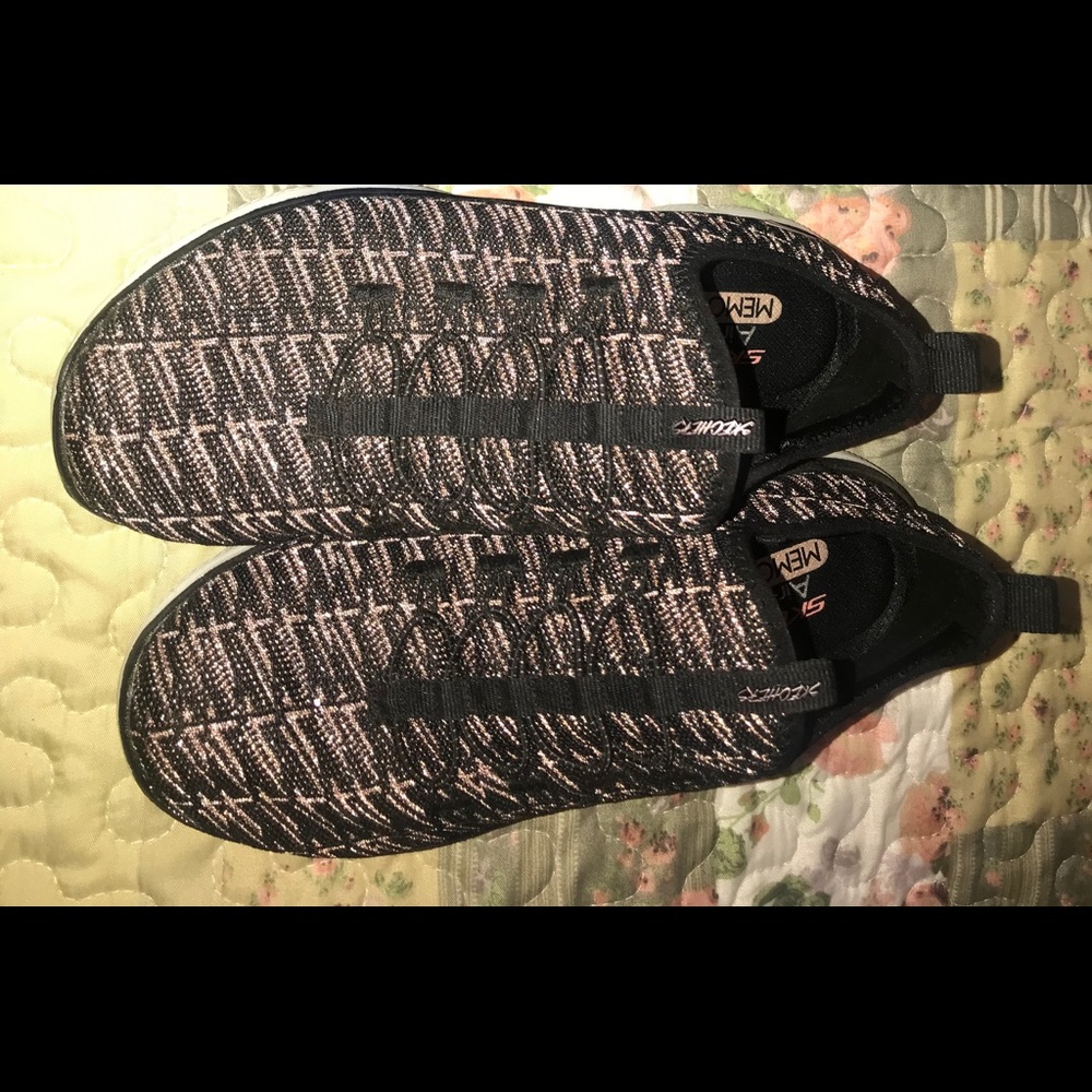 Women’s Skechers